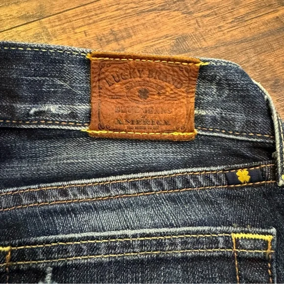 Lucky Brand Lil Maggie Flare Jeans Womens 00 Dark Wash Bootcut Altered Hem 24x32 - Picture 2 of 15